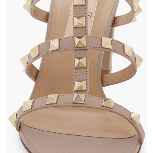 Brand new never worn authentic from Valentino store was too tight for me - Picture 2 of 7